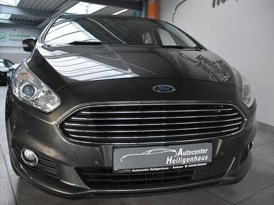 Gebraucht Ford S-MAX Trend 160 PS (117 kW) 2016 Grau Van / Kleinbus