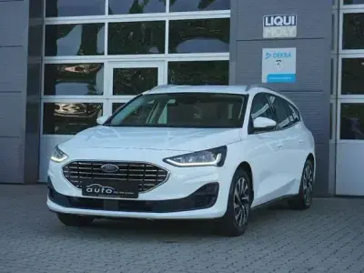 Gebraucht Ford Focus Titanium 116 PS (85 kW) 2024 Weiß Limousine