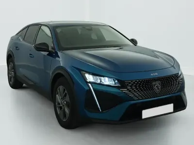 Gebraucht Peugeot 408 Allure 136 PS (100 kW) 2025 Blau (bleu obsession) SUV