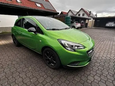 Gebraucht Opel Corsa Color Edition 101 PS (74 kW) 2017 Grün Kleinwagen