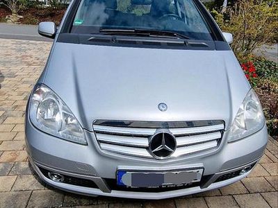 Usata Mercedes A150 Avantgarde 95 CV (69 kW) 2008 Argento Utilitaria