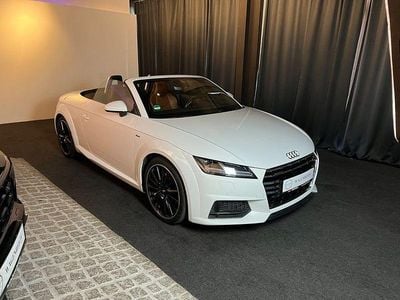 Gebraucht Audi TT Roadster S-Line 230 PS (169 kW) 2017 Gletscherweiss Cabrio