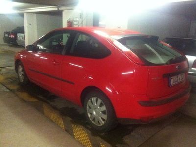 Gebraucht Ford Focus Sport 101 PS (74 kW) 2005 Rot Kleinwagen