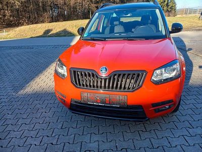 Gebraucht Skoda Yeti Monte Carlo 125 PS (91 kW) 2015 Rot SUV