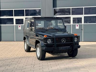 Usata Mercedes G300 88 CV (64 kW) 1982 Nero SUV