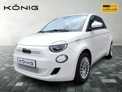 Second-hand Fiat 500e 86 kW (118 CP) 2023 Alb Berlinǎ