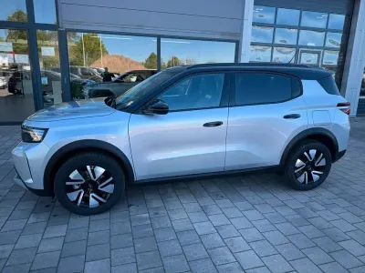 Nuova Opel Frontera GS Line 145 CV (106 kW) 2026 Argento SUV
