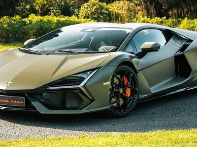 Second-hand Lamborghini Revuelto 2024 Verde Coupe