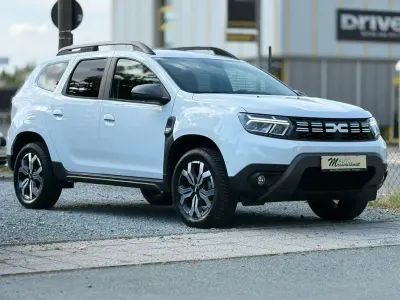 Gebraucht Dacia Duster Journey 114 PS (83 kW) 2023 Weiß SUV