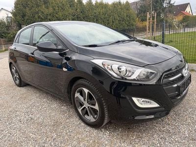 Gebraucht Hyundai i30 136 PS (100 kW) 2016 Schwarz Limousine