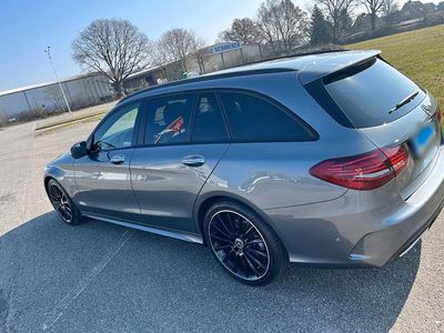Gebraucht Mercedes C220 AMG line 194 PS (142 kW) 2021 Andere farben Kombi