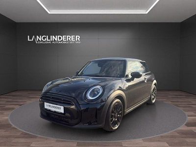 Gebraucht Mini Cooper Classic 136 PS (100 kW) 2024 Midnight black ii Kleinwagen
