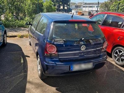 Second-hand VW Polo 75 CP (55 kW) 2005 Albastru Hatchback