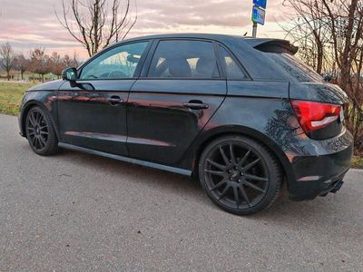 gebraucht Audi A1 Sportback 1.8 TFSI S tronic Sline 18" Bose