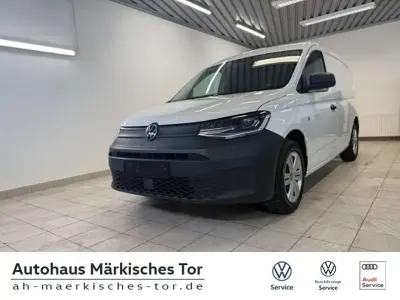 Gebraucht VW Caddy Basis 102 PS (75 kW) 2023 Weiß Van / Kleinbus