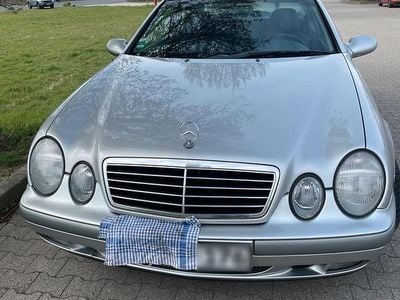 Gebraucht Mercedes CLK200 136 PS (100 kW) 1998 Silber Coupé