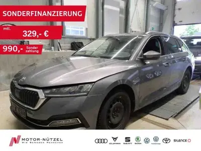 Gebraucht Skoda Octavia Style 150 PS (110 kW) 2023 Grau Kombi