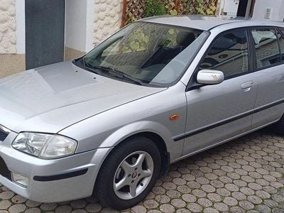 Mazda 323F