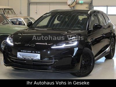 Schwarz Neu 2025 BYD Seal Boost Limousine | 33.470 € (Guter Preis)
