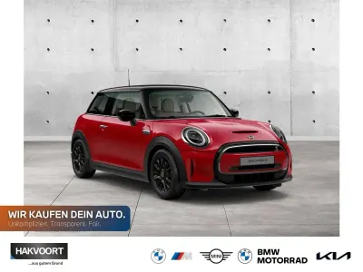 Gebraucht Mini Cooper SE Classic 135 kW (184 PS) 2023 Chili red Kleinwagen