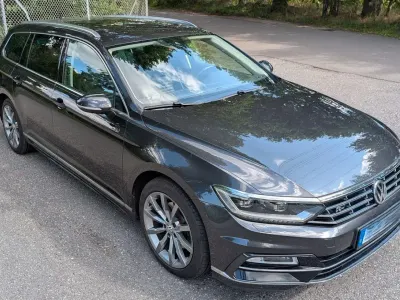 Gebraucht VW Passat R-line 190 PS (139 kW) 2019 Grau Limousine