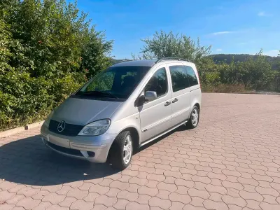 Gebraucht Mercedes Vaneo 115 PS (84 kW) 2003 Silber Van / Kleinbus