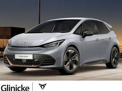 Silber Neu 2025 Cupra Born Kleinwagen | 32.248 € (Superpreis)