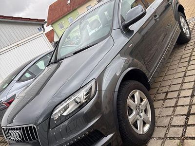 Gebraucht Audi Q7 Ambiente 245 PS (180 kW) 2015 Grau SUV