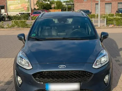 Gebraucht Ford Fiesta Active 105 PS (77 kW) 2019 Blau Kleinwagen