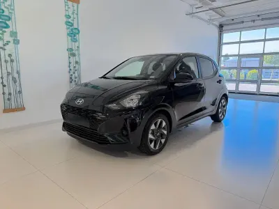 Neu Hyundai i10 GO! 79 PS (58 kW) 2025 (phantom black pearl/schwarz) Kleinwagen