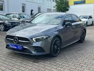 Gebraucht Mercedes A250 AMG line 160 PS (117 kW) 2020 Grau Limousine