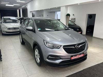 Usata Opel Grandland X 131 CV (96 kW) 2018 Grigio SUV