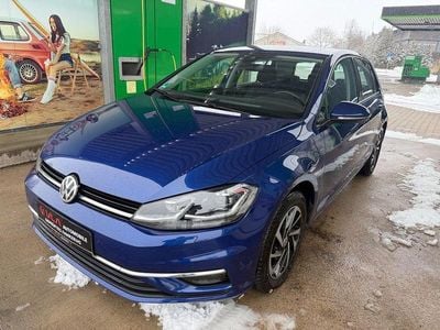 Usado VW Golf VII Join 110 HP (80 kW) 2018 Azul Sedan