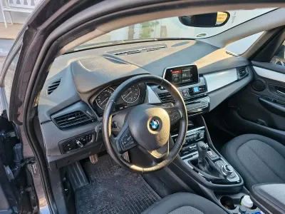 Gebraucht BMW 216 Active Tourer 115 PS (84 kW) 2017 Grau Van / Kleinbus