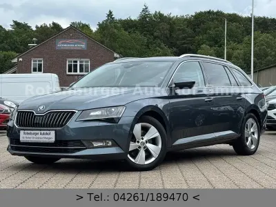 Gebraucht Skoda Superb Ambition 179 PS (131 kW) 2018 Grau Kombi