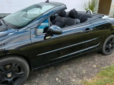 Gebraucht Peugeot 207 CC 120 PS (88 kW) 2008 Schwarz Cabrio