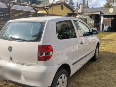 Gebraucht VW Fox 55 PS (40 kW) 2006 Weiß Kleinwagen