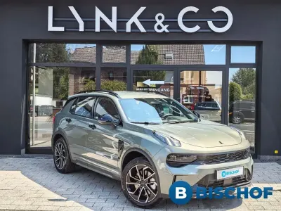 Gebraucht Lynk & Co 01