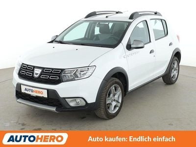 Second-hand Dacia Sandero Prestige 90 CP (66 kW) 2017 Alb Berlinǎ
