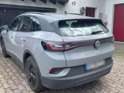 Gebraucht VW ID.4 Pro Performance 150 kW (204 PS) 2023 Grau SUV