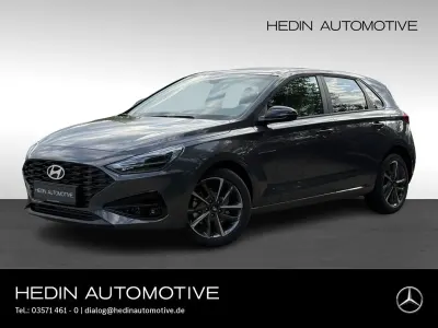 Neu Hyundai i30 Advantage 140 PS (102 kW) 2025 Grau Limousine