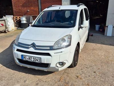 Gebraucht Citroën Berlingo SELECTION 114 PS (83 kW) 2012 Weiß Van / Kleinbus