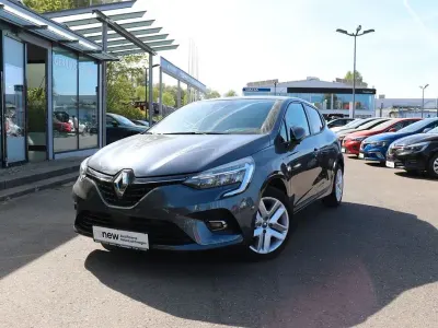 Second-hand Renault Clio V Business 91 CP (66 kW) 2022 Argintiu Berlinǎ