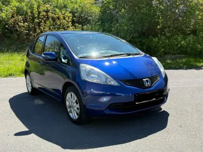 Usata Honda Jazz Comfort 99 CV (72 kW) 2010 Blu Utilitaria