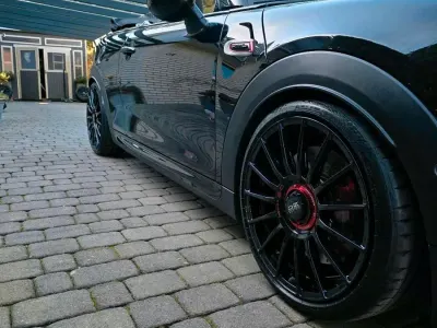 Usata Mini John Cooper Works Cabriolet 300 CV (220 kW) 2017 Nero Cabrio