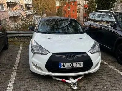 Gebraucht Hyundai Veloster Style 140 PS (102 kW) 2012 Kleinwagen