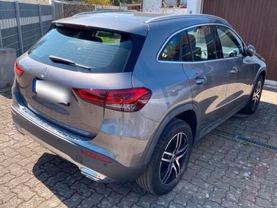 Mercedes GLA250