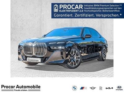 BMW i7