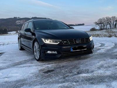 Schwarz Gebraucht 2015 VW Passat R-line Kombi | 15.500 € (Fairer Preis)