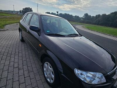 Mazda 323F